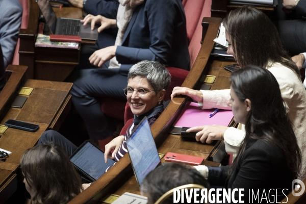 Questions au gouvernement à l assemblée nationale.