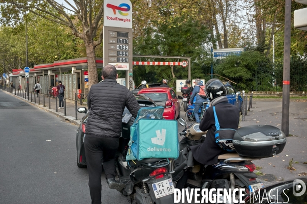 Stations Essence parisiennes