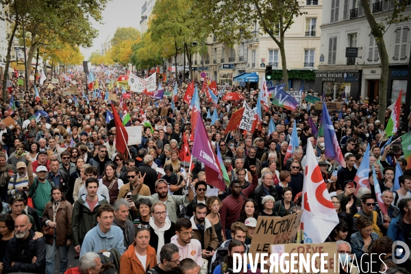 Marche contre la vie chère et l inaction climatique