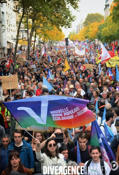 Marche contre la vie chère et l inaction climatique