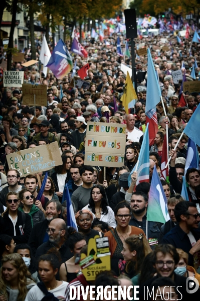 Marche contre la vie chère et l inaction climatique