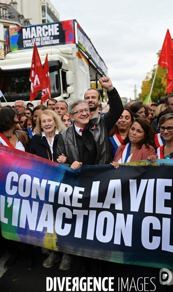 Marche contre la vie chère et l inaction climatique