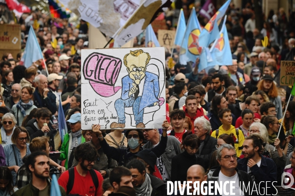 Marche contre la vie chère et l inaction climatique