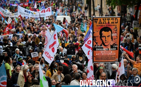 Marche contre la vie chère et l inaction climatique