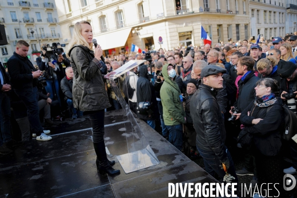 Manifestation de reconquête devant le square samuel paty