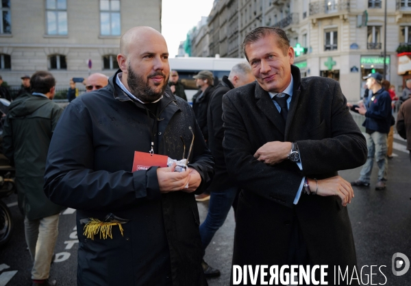 Manifestation de reconquête devant le square samuel paty