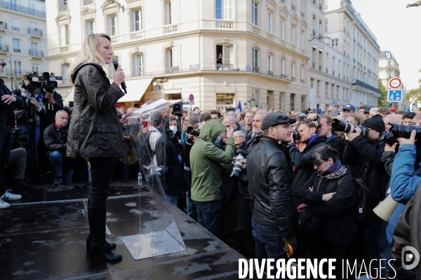 Manifestation de reconquête devant le square samuel paty