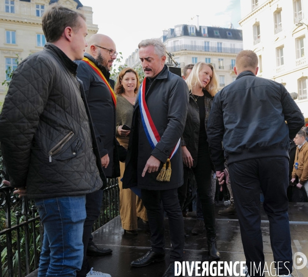 Manifestation de reconquête devant le square samuel paty