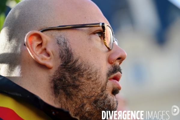 Manifestation de reconquête devant le square samuel paty