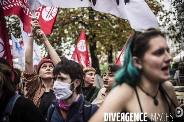 Marche contre la vie chere, a paris.