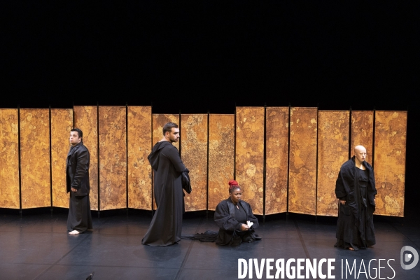 Blasons - François Chaignaud - Dançando com a Diferença