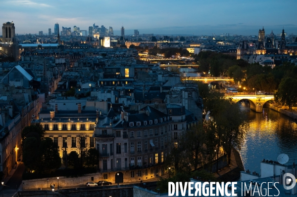 Paris la nuit.