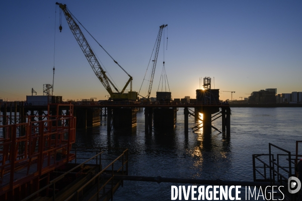 Construction pont Simone Veil