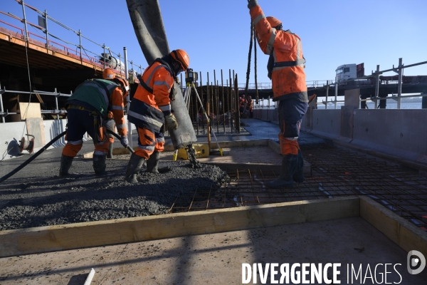 Construction pont Simone Veil
