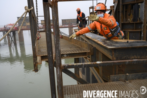 Construction pont Simone Veil
