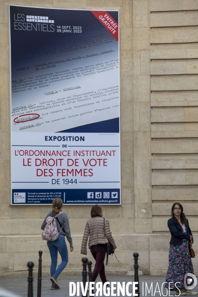 Inauguration de l expo sur le droit de vote des femmes, aux Archives Nationales.