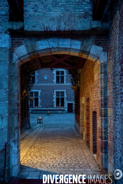 Centenaire de Marcel Proust. Château de Guermantes.