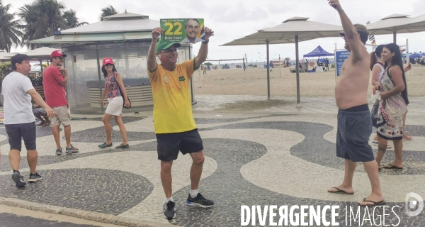 Rassemblement militants pro lula a rio de janeiro