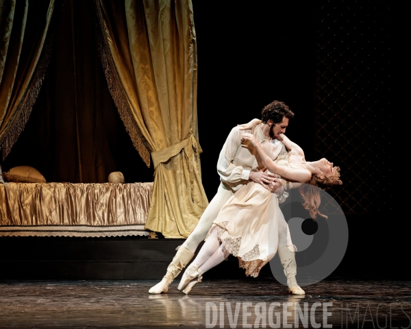 Mayerling / Kenneth MacMillan  / Ballet de l Opéra national de Paris