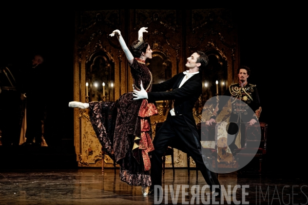 Mayerling / Kenneth MacMillan  / Ballet de l Opéra national de Paris