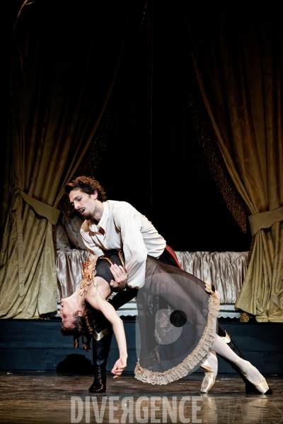 Mayerling / Kenneth MacMillan  / Ballet de l Opéra national de Paris