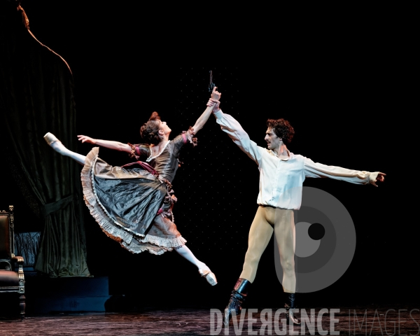 Mayerling / Kenneth MacMillan  / Ballet de l Opéra national de Paris