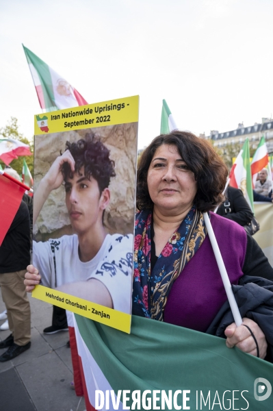 Iran la révolte. Manifestation en soutien à la contestation iranienne, aux femmes iraniennes, et contre le pouvoir en Iran.