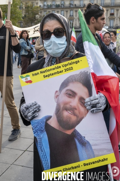 Iran la révolte. Manifestation en soutien à la contestation iranienne, aux femmes iraniennes, et contre le pouvoir en Iran.