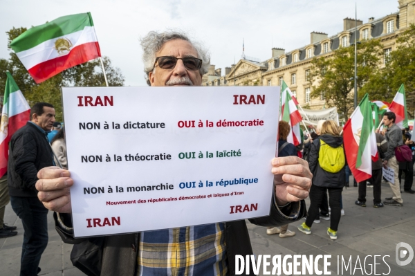 Iran la révolte. Manifestation en soutien à la contestation iranienne, aux femmes iraniennes, et contre le pouvoir en Iran.