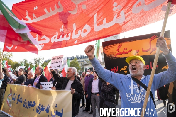 Iran la révolte. Manifestation en soutien à la contestation iranienne, aux femmes iraniennes, et contre le pouvoir en Iran.