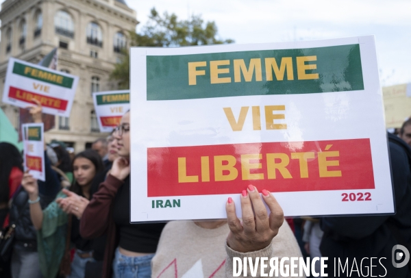 Iran la révolte. Manifestation en soutien à la contestation iranienne, aux femmes iraniennes, et contre le pouvoir en Iran.