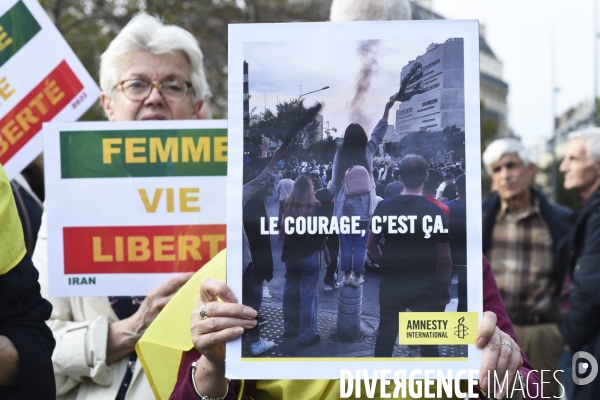 Iran la révolte. Manifestation en soutien à la contestation iranienne, aux femmes iraniennes, et contre le pouvoir en Iran.