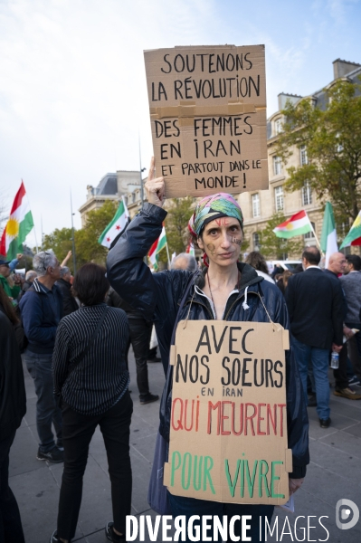 Iran la révolte. Manifestation en soutien à la contestation iranienne, aux femmes iraniennes, et contre le pouvoir en Iran.