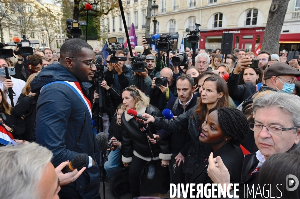 Rassemblement de soutien au député Carlos Martens Bilongo devant l Assemblée nationale