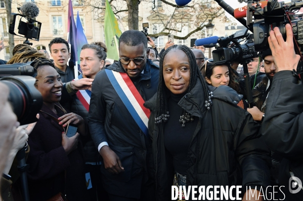 Rassemblement de soutien au député Carlos Martens Bilongo devant l Assemblée nationale