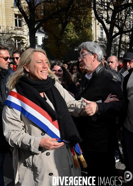 Rassemblement de soutien au député Carlos Martens Bilongo devant l Assemblée nationale