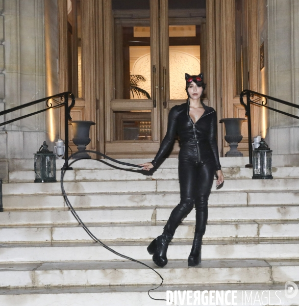 Une catwoman a paris