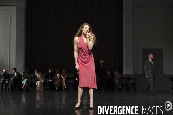 KONTAKTHOF de Pina Bausch