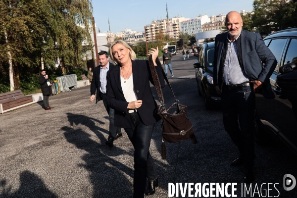 Marine le pen au salon made in france 2022