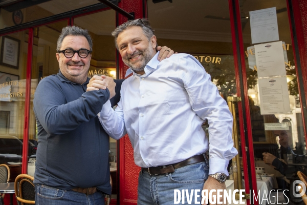 Yves CAMDEBORDE et Bruno DOUCET devant le Comptoir, le restaurant du Relais St Germain