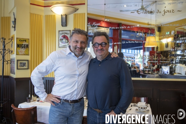 Yves CAMDEBORDE et Bruno DOUCET devant le Comptoir, le restaurant du Relais St Germain