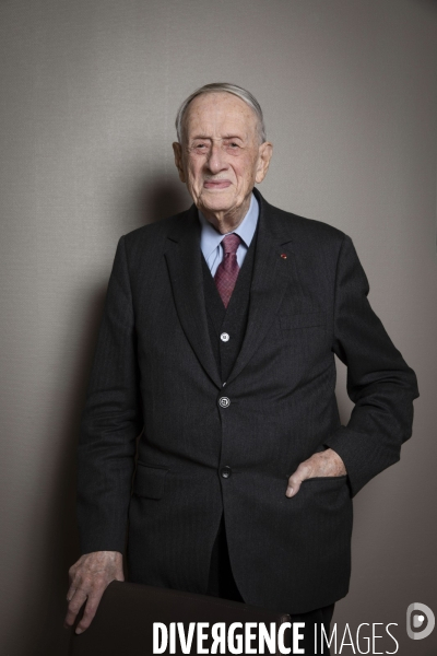 L Amiral Philippe de Gaulle à l Hôtel national des Invalides