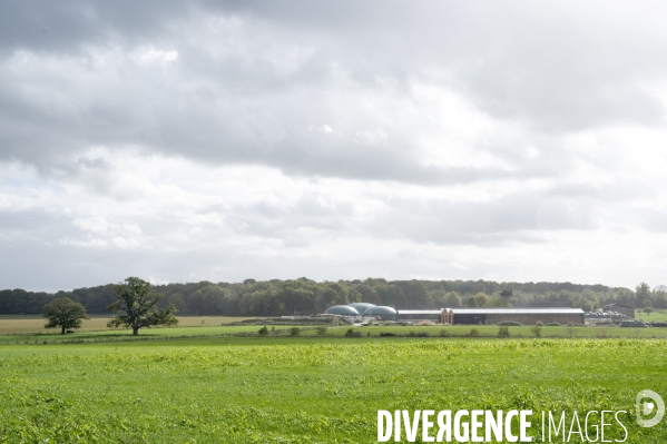 Dans l Oise, unité de méthanisation agricole, équipée d une unité expérimentale de transformation du CO2 en méthane.