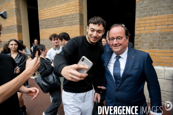 François Hollande. Déplacement à Lyon.