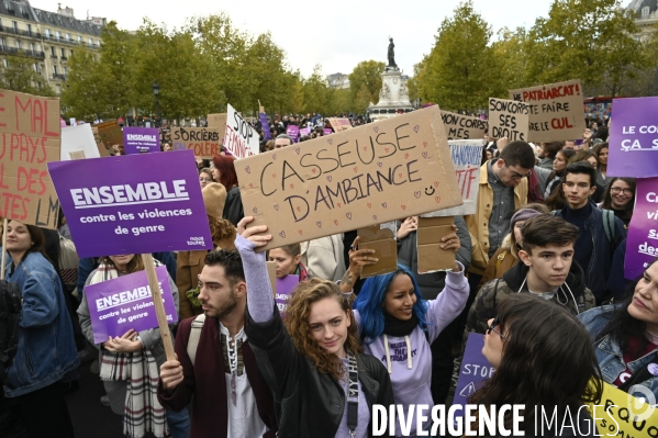 Demonstration Nous Toutes in Paris against sexist and sexual violence. Manifestation Nous Toutes à Paris contre les violences sexistes et sexuelles.