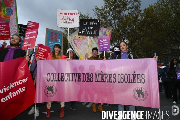 Demonstration Nous Toutes in Paris against sexist and sexual violence. Manifestation Nous Toutes à Paris contre les violences sexistes et sexuelles.