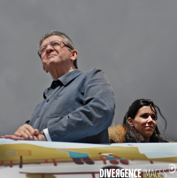 Jean Luc Melenchon avec Sophia CHIKIROU