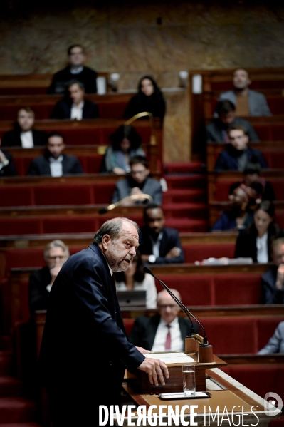 L Assemblée nationale vote en première lecture l inscription du droit à l IVG dans la Constitution