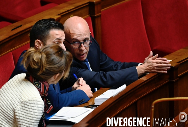 L Assemblée nationale vote en première lecture l inscription du droit à l IVG dans la Constitution