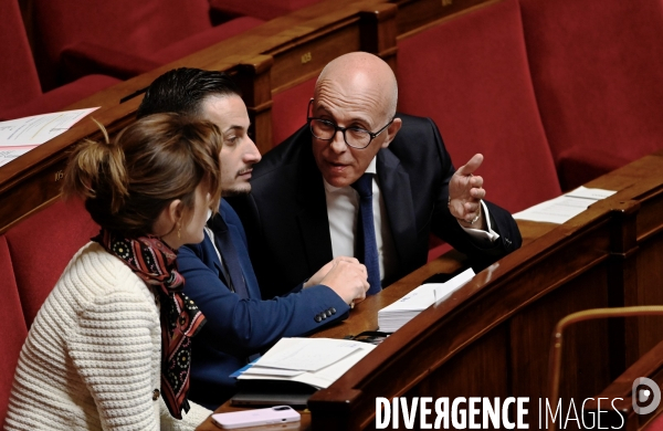 L Assemblée nationale vote en première lecture l inscription du droit à l IVG dans la Constitution